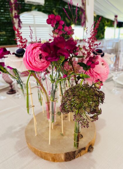 Dellate floral